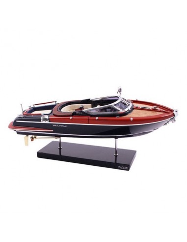 Maquette Riva Aquariva Super 25cm ouvre sa boutique